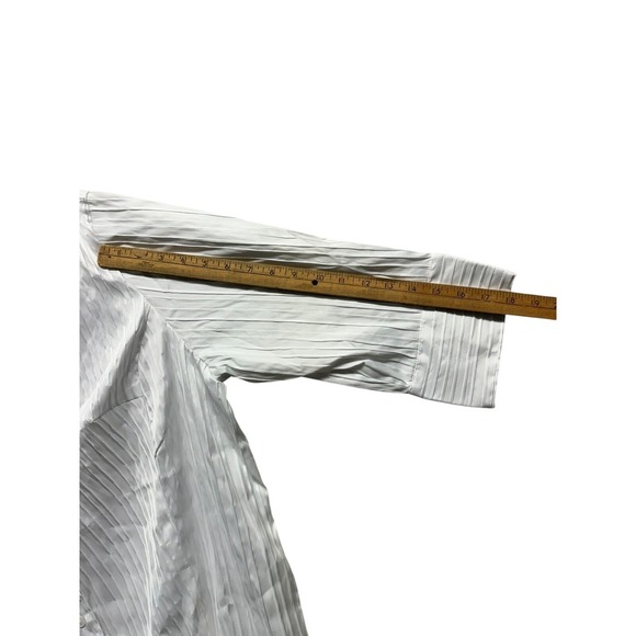 Roz & Ali White Button Down Blouse Top Plus Size 3XL textured Length 29" - Picture 10 of 11